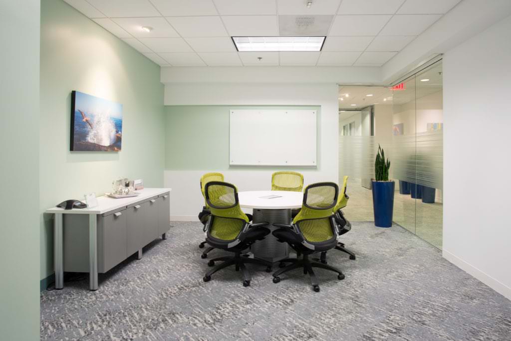 Small meeting room at Carr Workplaces Laguna Niguel location